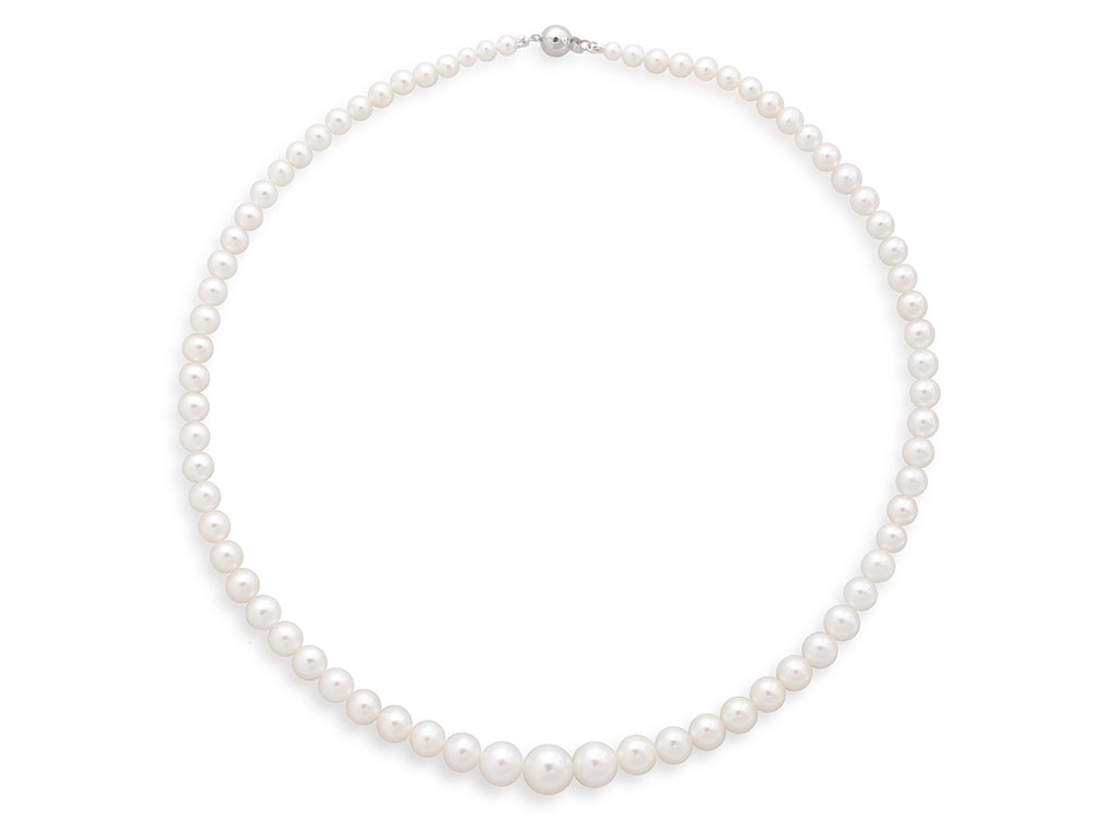 White Freshwater Graduated Pearl Necklace